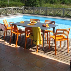 Mesa retangular 4-6 lugares cinzenta laranja